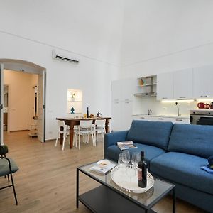 Oriens 24 - Comfy & Roomy Apartment